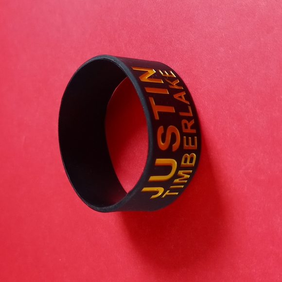 Justin Timberlake The 20/20 Experience Bands NWOT - Picture 1 of 4